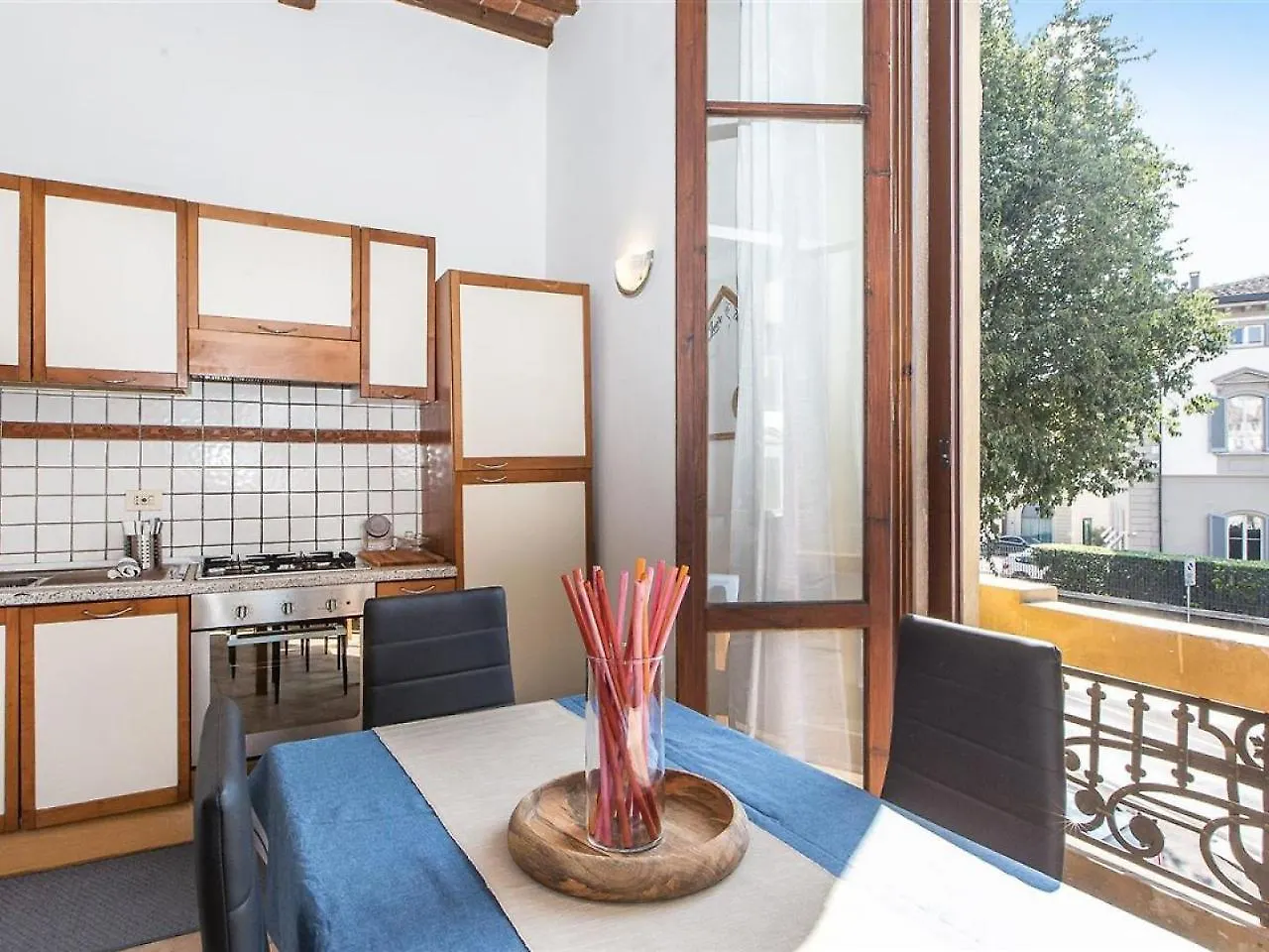 Rental In Rome Rosselli Palace Deluxe 3 Apartment Florenz 0*,