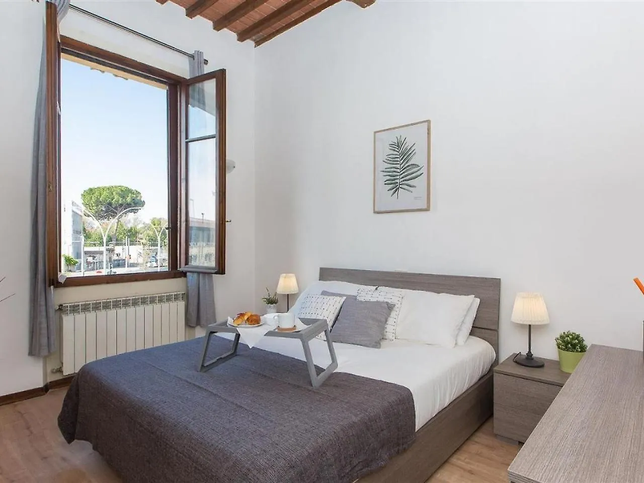 Rental In Rome Rosselli Palace Deluxe 3 Apartment Florenz 0*,  Italien